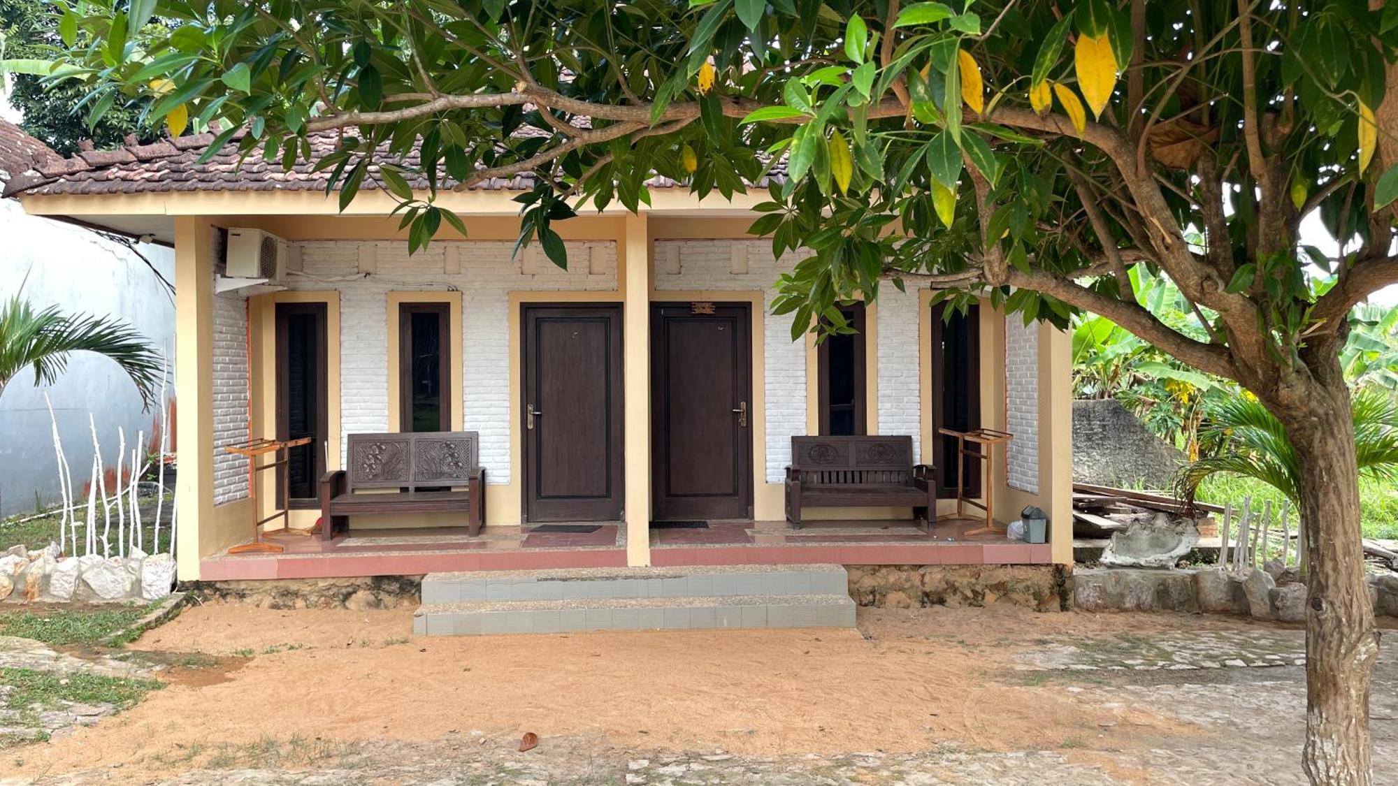 Mangrove Inn Îles Îles Karimunjawa Extérieur photo