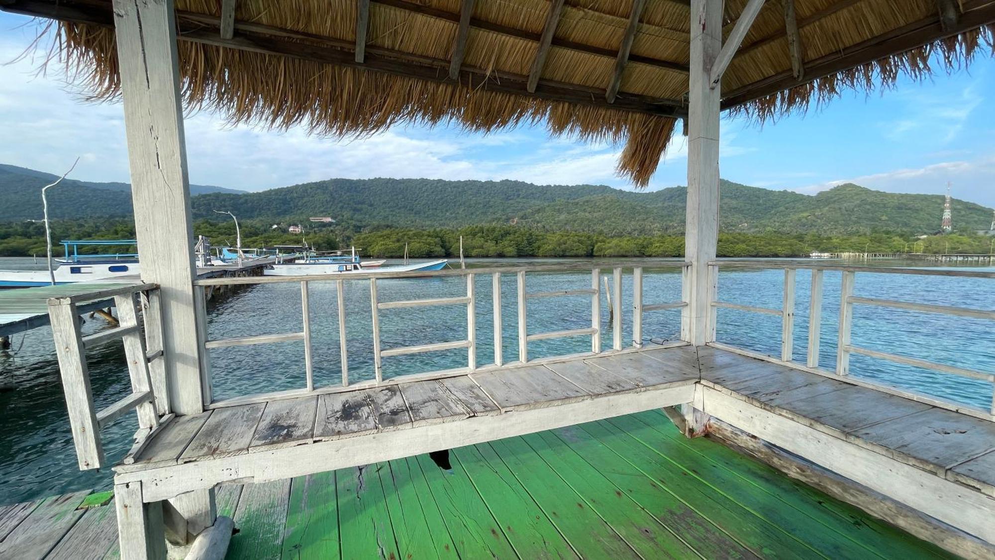 Mangrove Inn Îles Îles Karimunjawa Extérieur photo