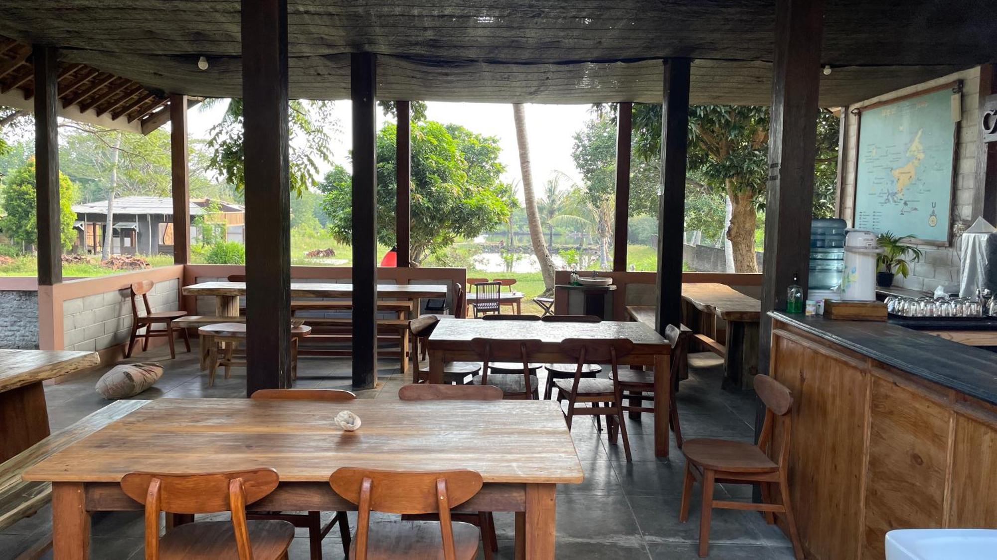 Mangrove Inn Îles Îles Karimunjawa Extérieur photo