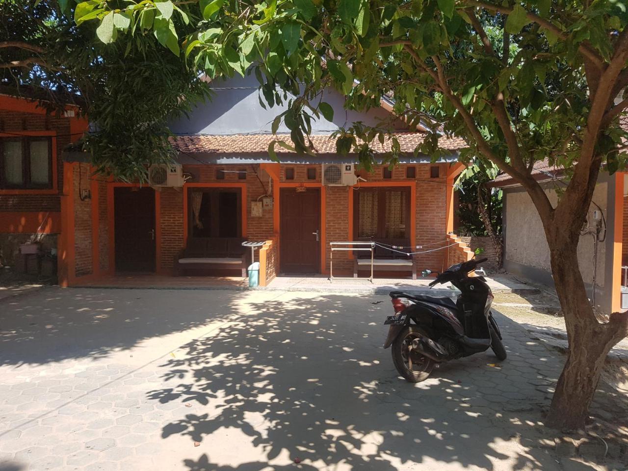Mangrove Inn Îles Îles Karimunjawa Chambre photo