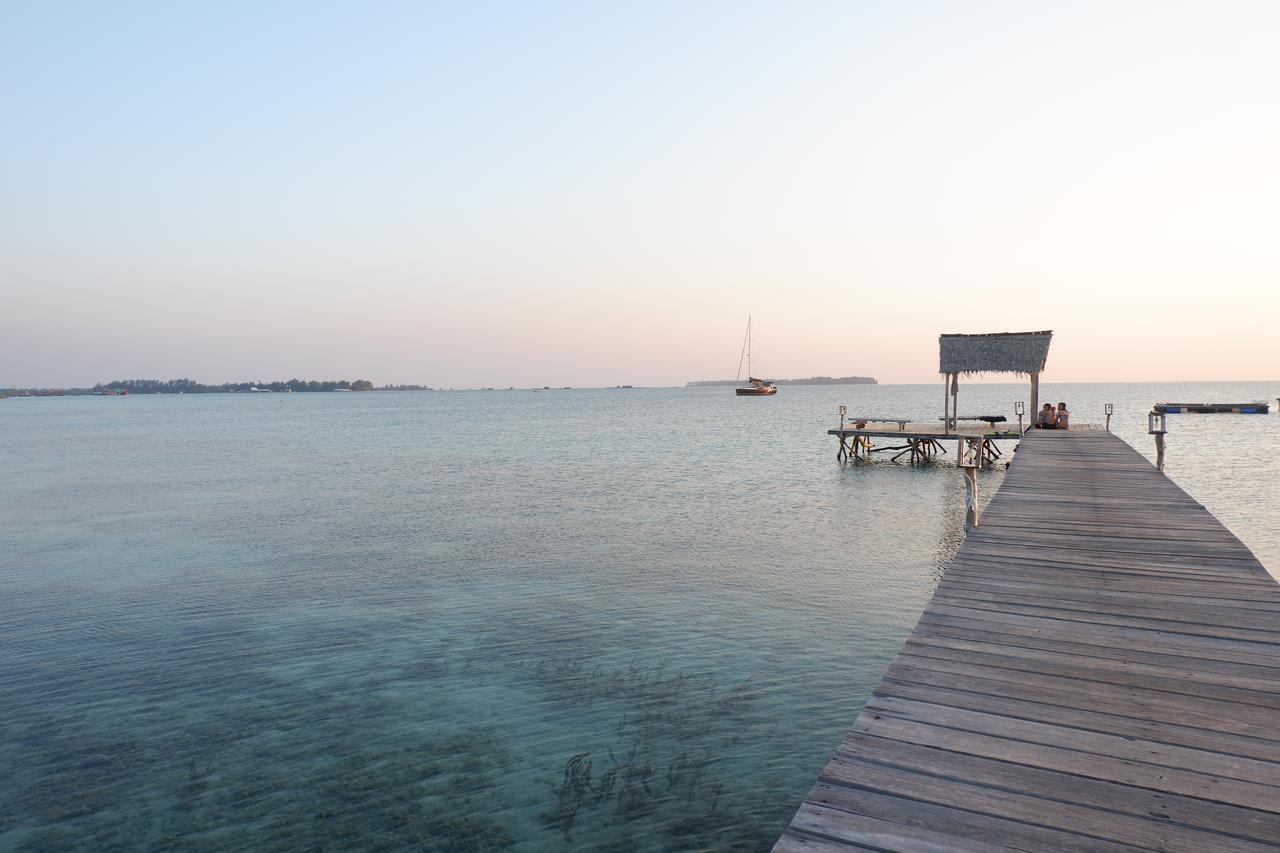 Mangrove Inn Îles Îles Karimunjawa Extérieur photo
